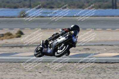 media/Nov-16-2025-Race Pace (Sun) [[8c5fa54630]]/Verified Riders/3-Turn 14 (1045am)/